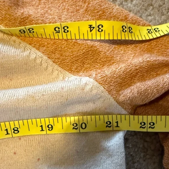 Smartwool Women's Cream and Tan V-Neck Sweater - Picture 4 of 5